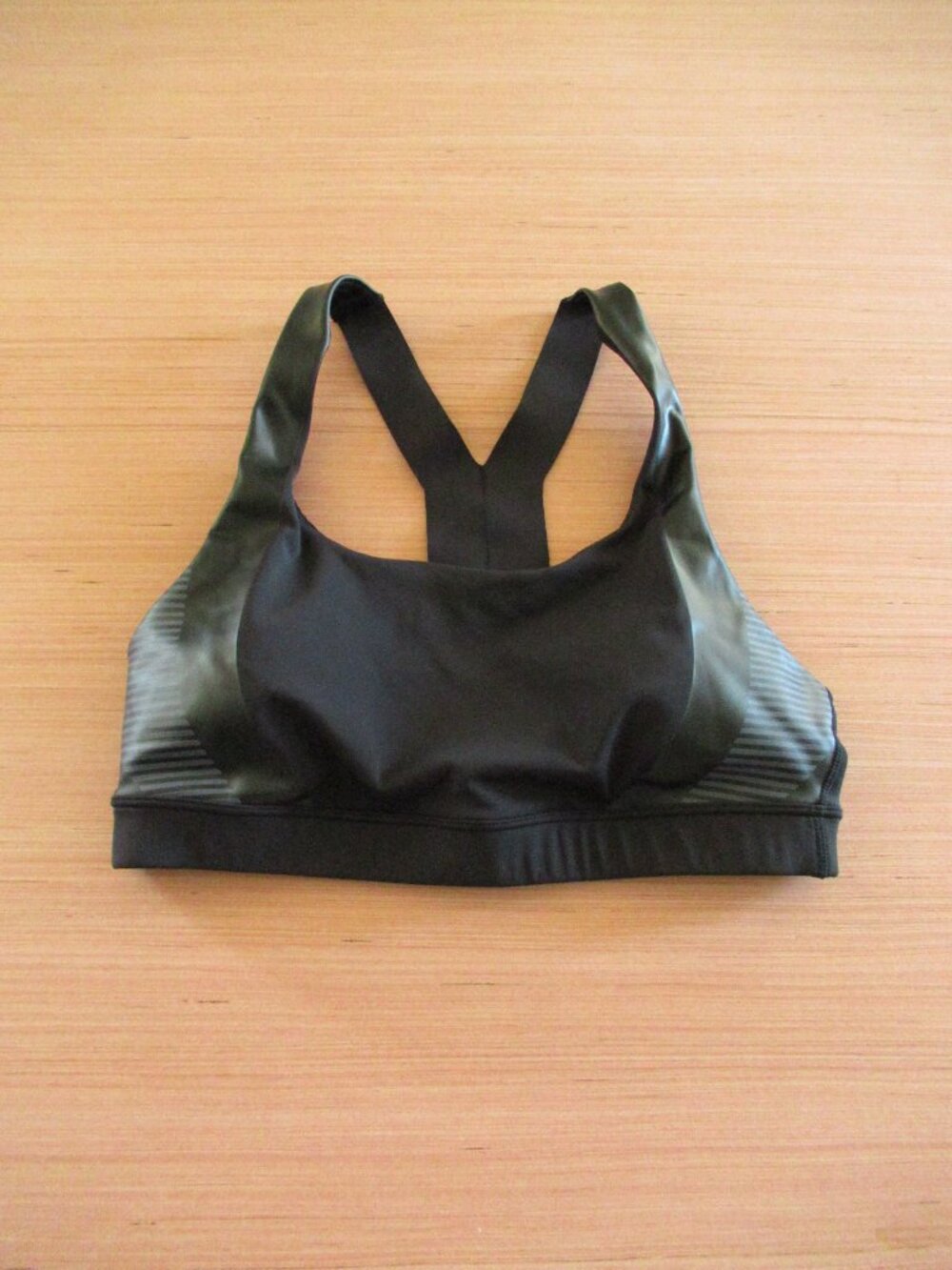 Athleta x Allyson Felix Break Barriers Sports Bra Medium Black Racerback